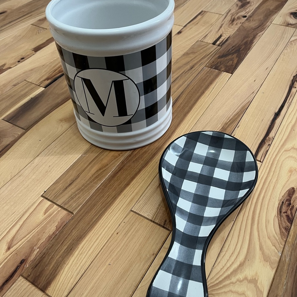 Buffalo check spoon rest & utensils crock